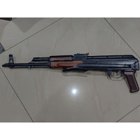 Б/У Охолощенный автомат АКМС-СХ (Калашников, сигнальный) Б/У Охолощенный автомат АКМС-СХ (Калашников, сигнальный)